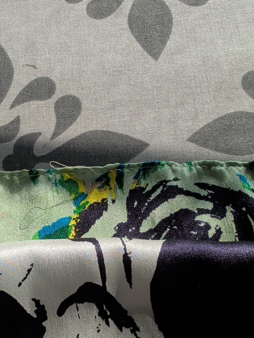 Anne Klein Silk Scarf Green Blue Abstract Floral 13.5